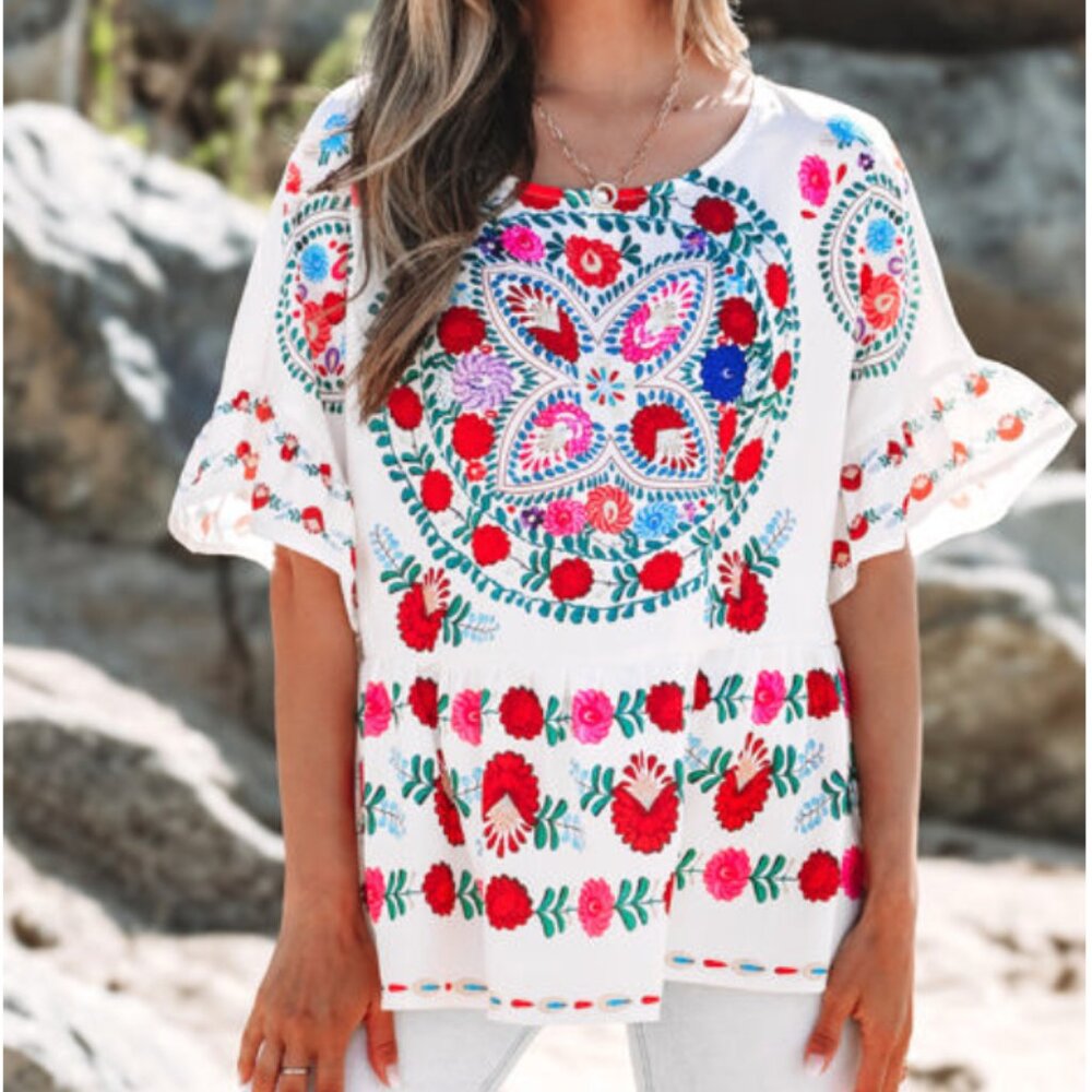 Selene Boho Floral Ruffle Trim Blouse NWOT